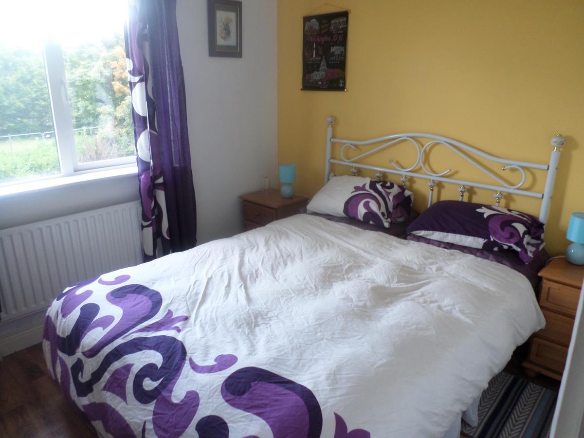 Apple Guest House Loughrea ภายนอก รูปภาพ