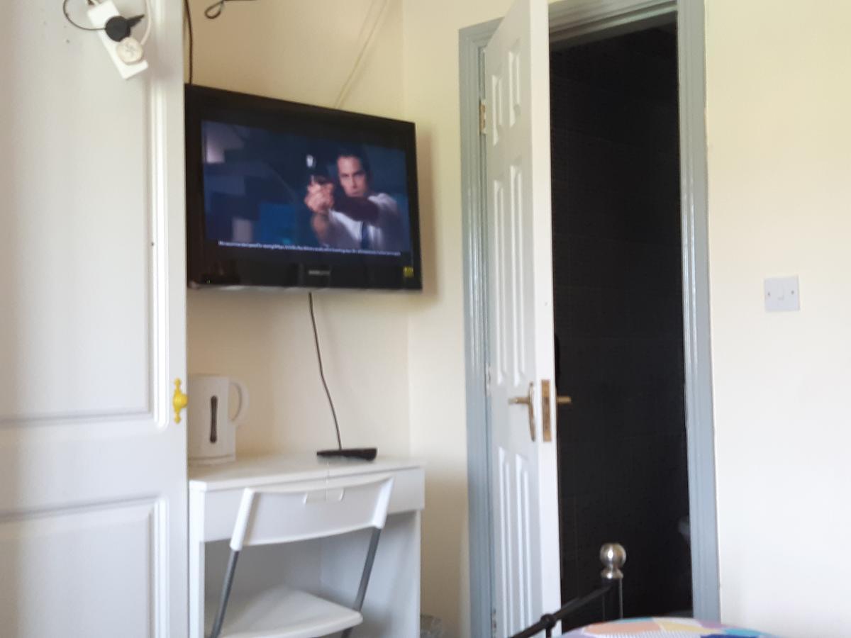 Apple Guest House Loughrea ภายนอก รูปภาพ